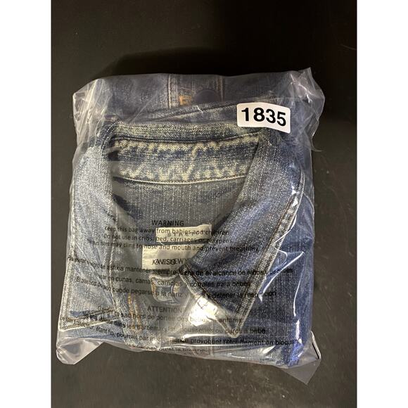 Jones New York Sport Vintage Jean Jacket Womens M Blue Fade Button Up Pockets - Picture 12 of 12